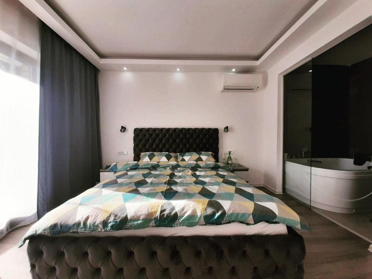 Stars Lux Room Belgrado Esterno foto