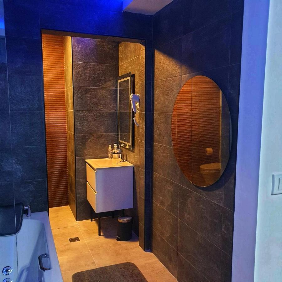 Stars Lux Room Belgrado Esterno foto