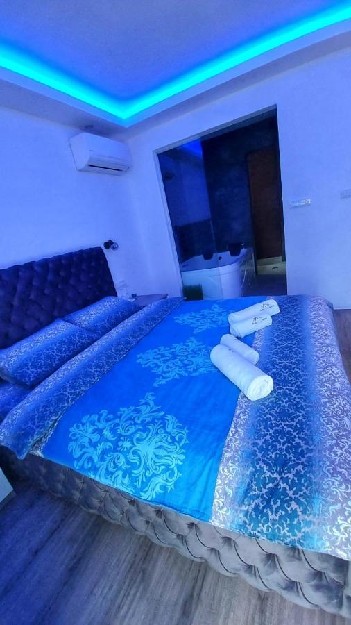 Stars Lux Room Belgrado Esterno foto